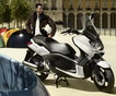 Два скутера серии X-Max от Yamaha 2010 года